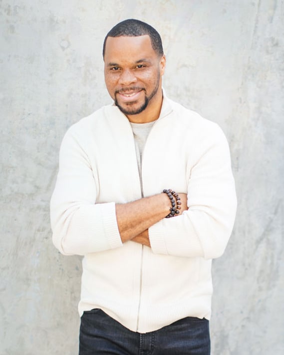 daystar-singers-michael-bethany-holder