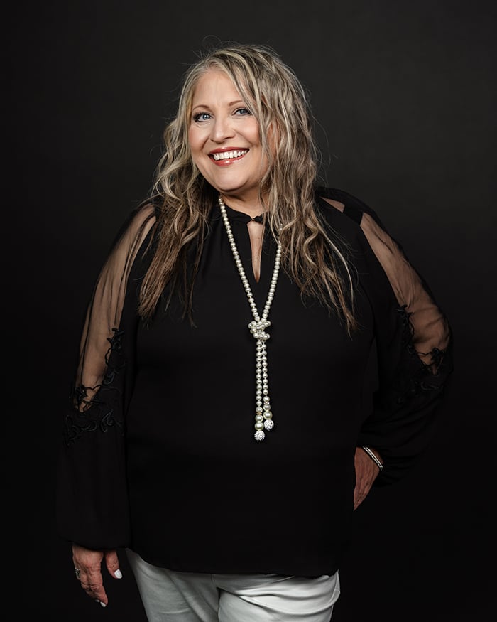 daystar-singers-sharon-tinsley